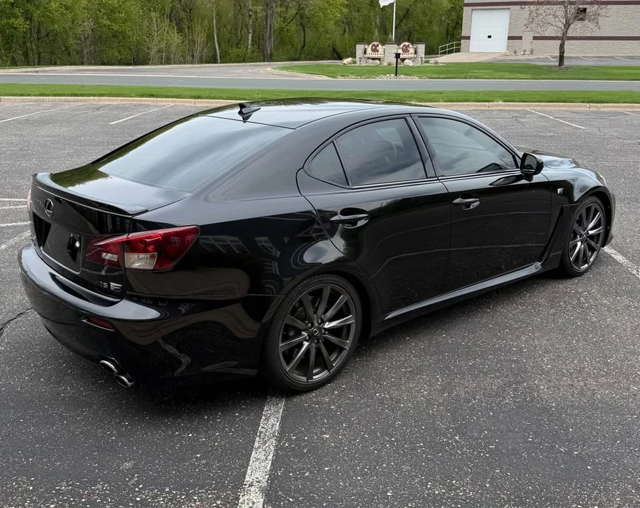 2009 Lexus IS F 2nd Gen - Image 5 of 11
