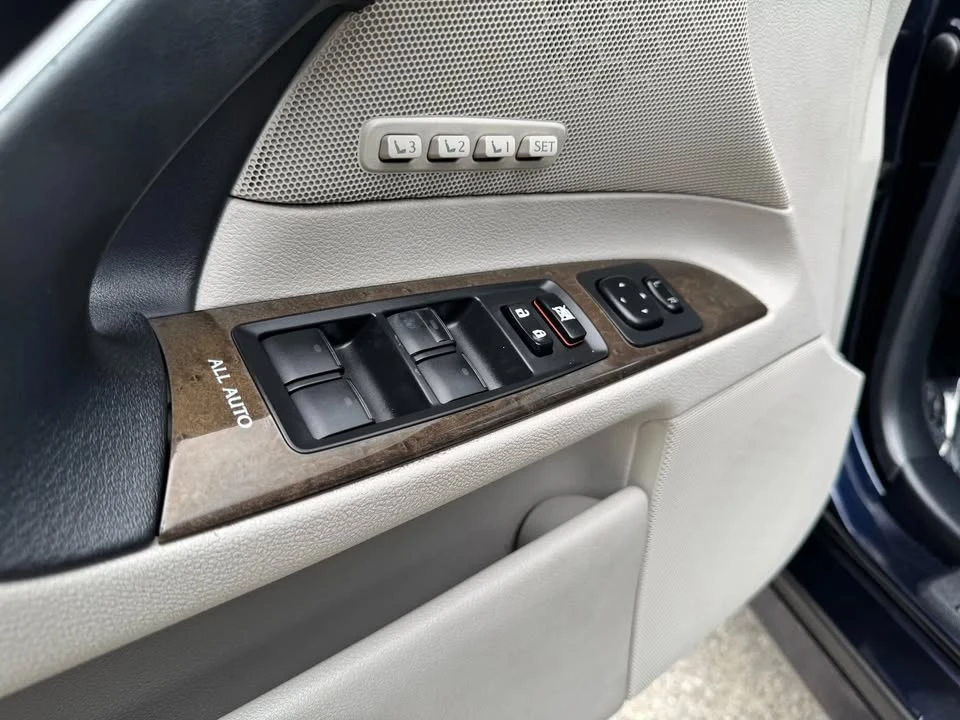 2009 Lexus IS 2nd Gen - Image 11 of 20