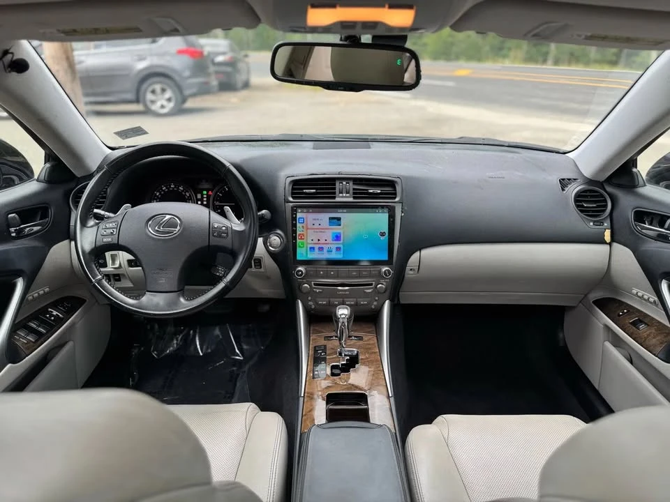 2009 Lexus IS 2nd Gen - Image 15 of 20