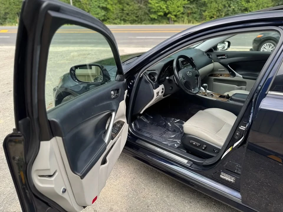 2009 Lexus IS 2nd Gen - Image 7 of 20