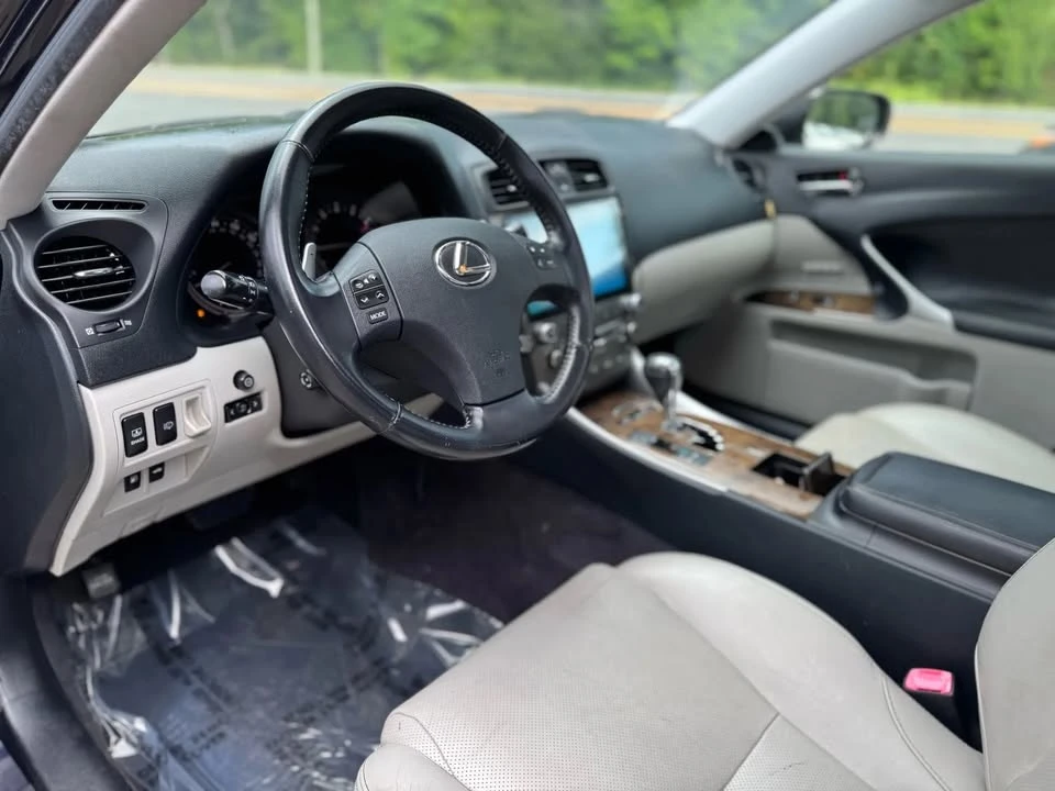 2009 Lexus IS 2nd Gen - Image 10 of 20