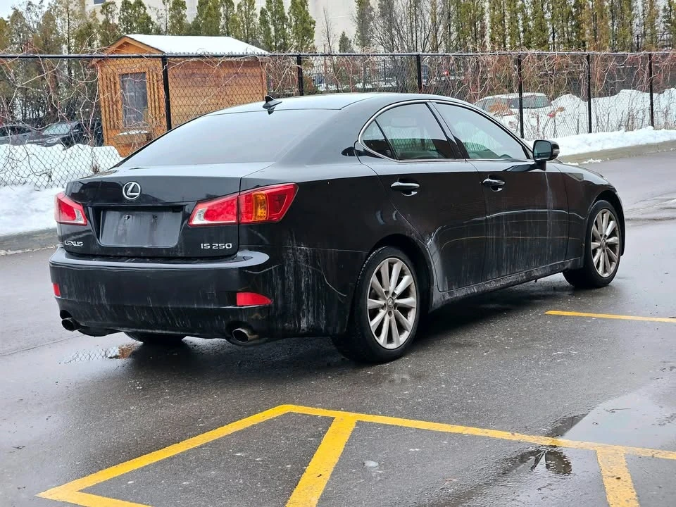 2009 Lexus IS 2nd Gen - Image 4 of 8