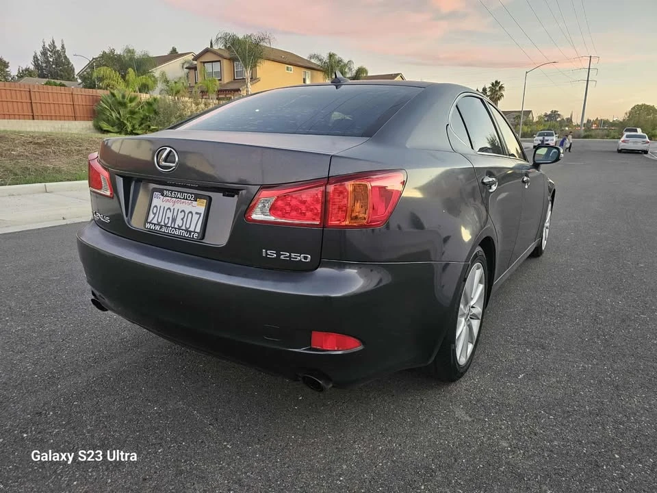 2009 Lexus IS 2nd Gen - Image 2 of 16