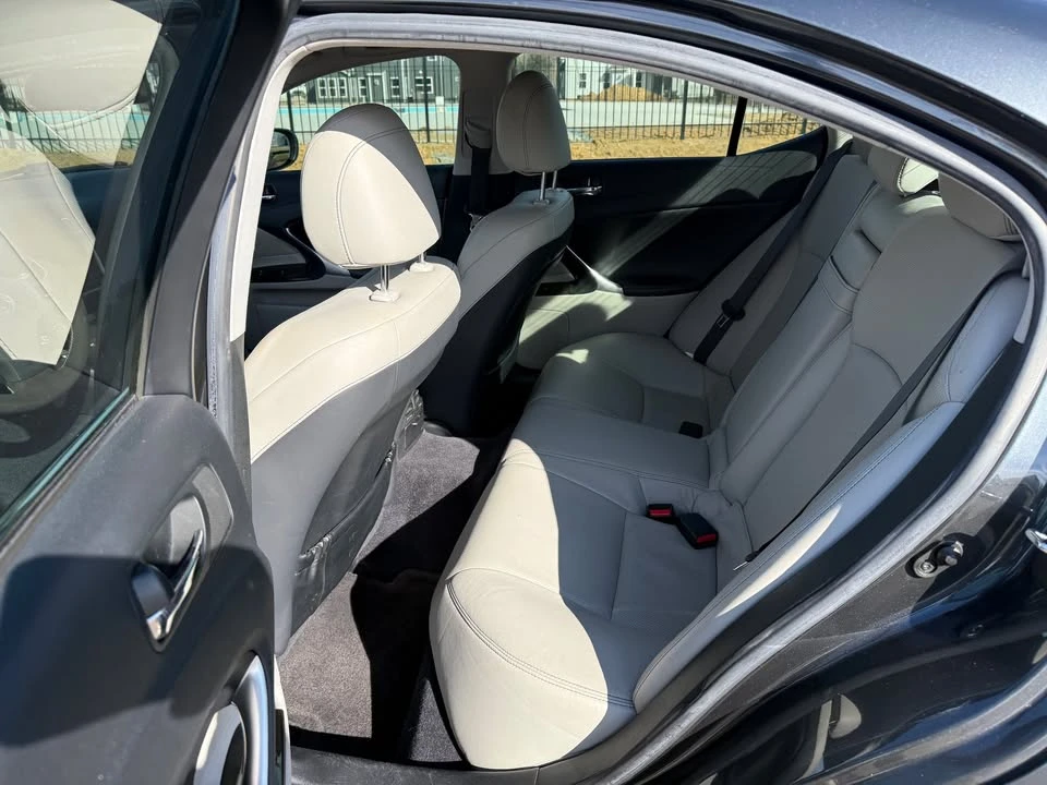 2009 Lexus IS 2nd Gen - Image 11 of 20