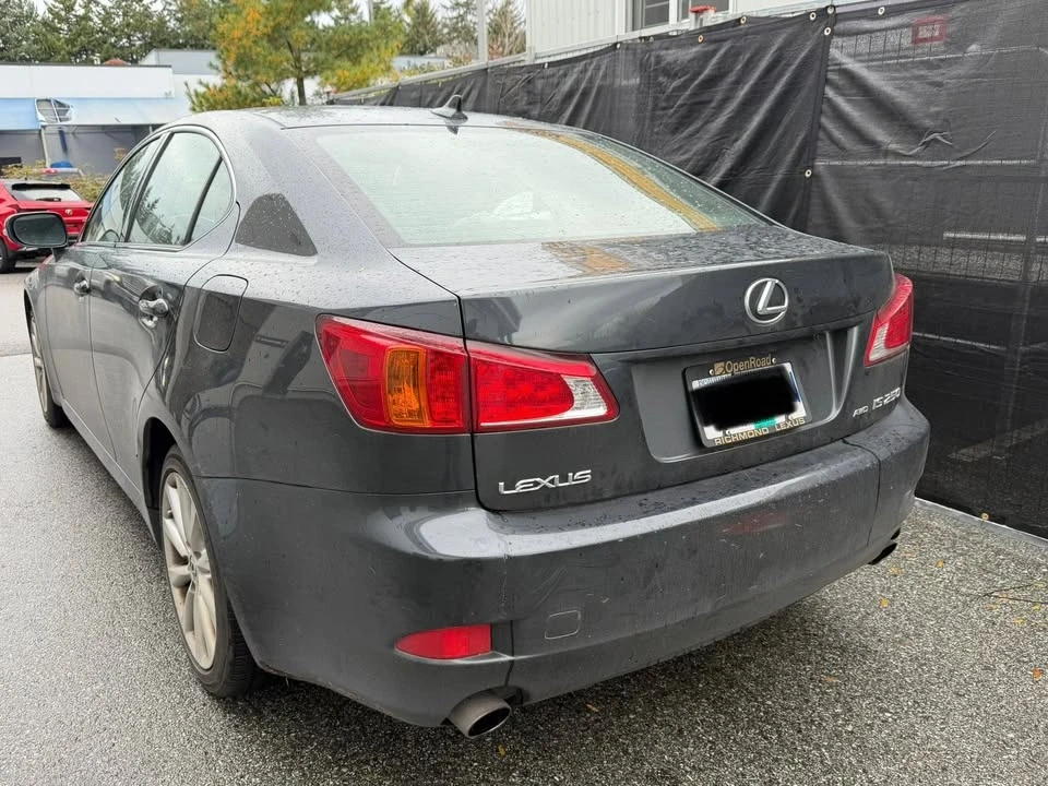 2009 Lexus IS 2nd Gen - Image 2 of 3