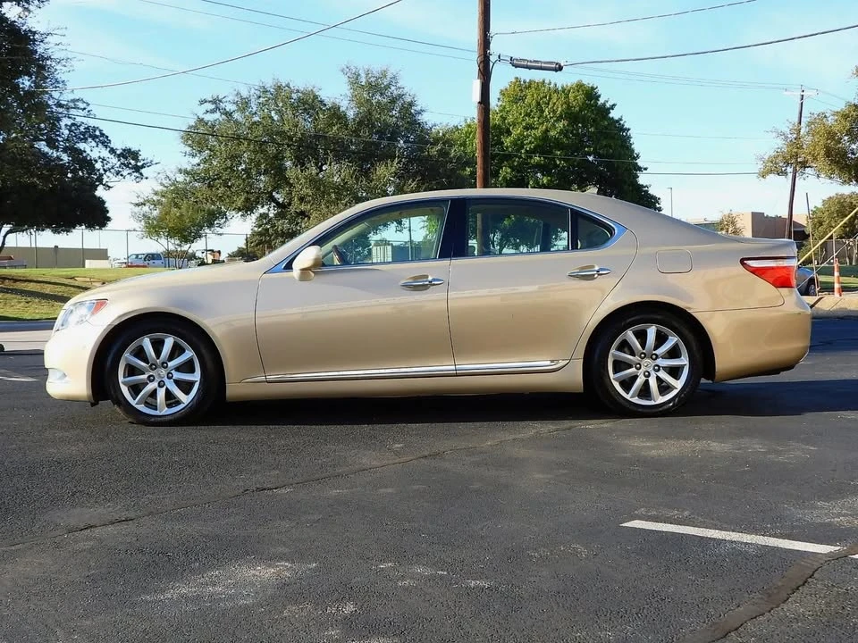2009 Lexus LS 4th Gen - Image 2 of 20