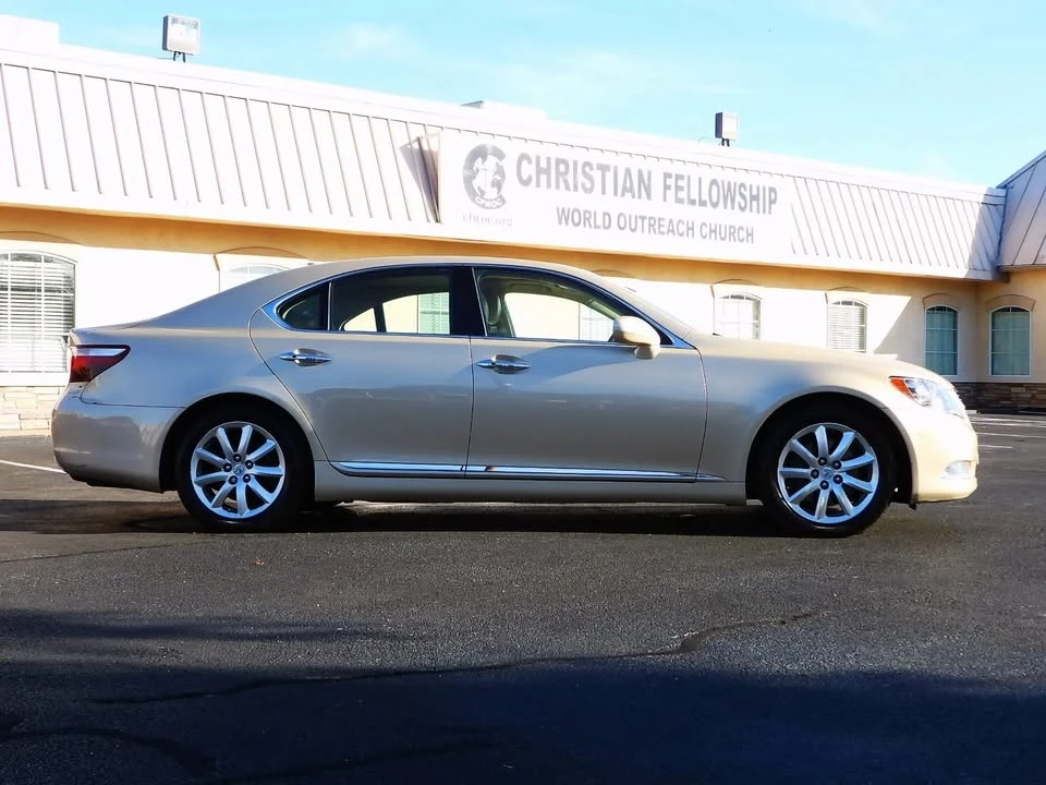 2009 Lexus LS 4th Gen - Image 6 of 20