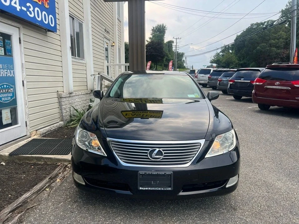 2009 Lexus LS 4th Gen - Image 9 of 19