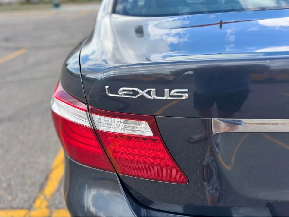 2009 Lexus LS 4th Gen - Image 8 of 18