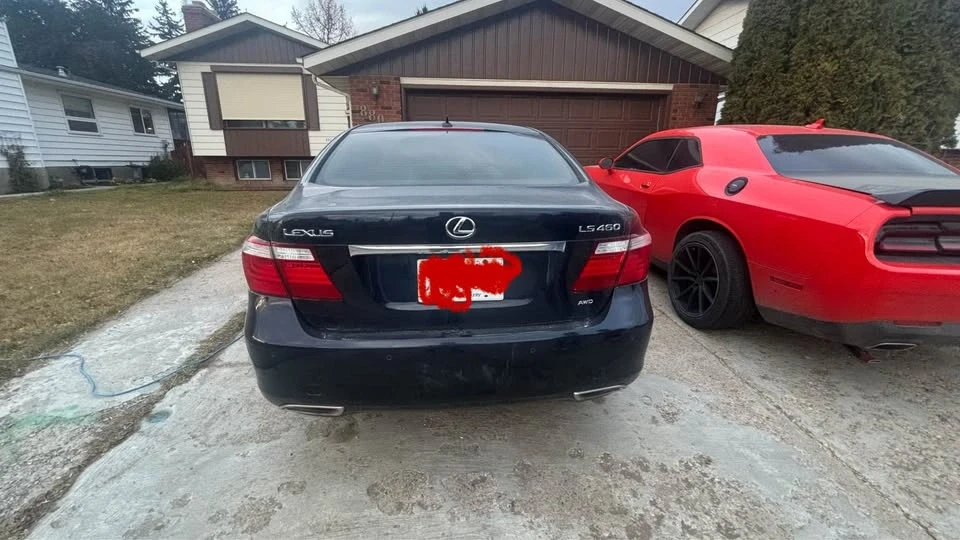2009 Lexus LS 4th Gen - Image 4 of 8