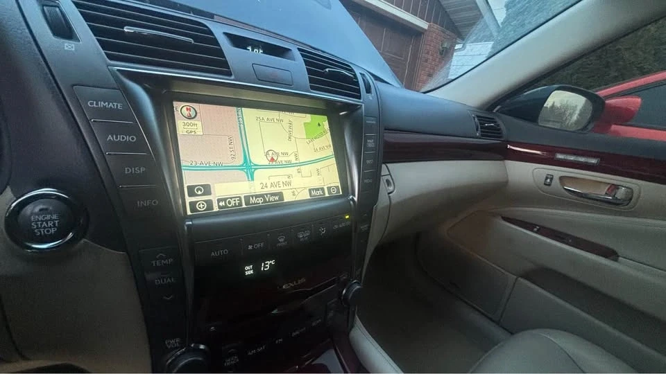 2009 Lexus LS 4th Gen - Image 6 of 8