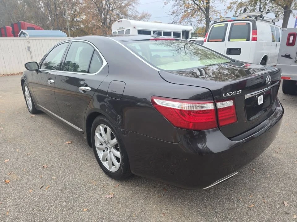 2009 Lexus LS 4th Gen - Image 3 of 18