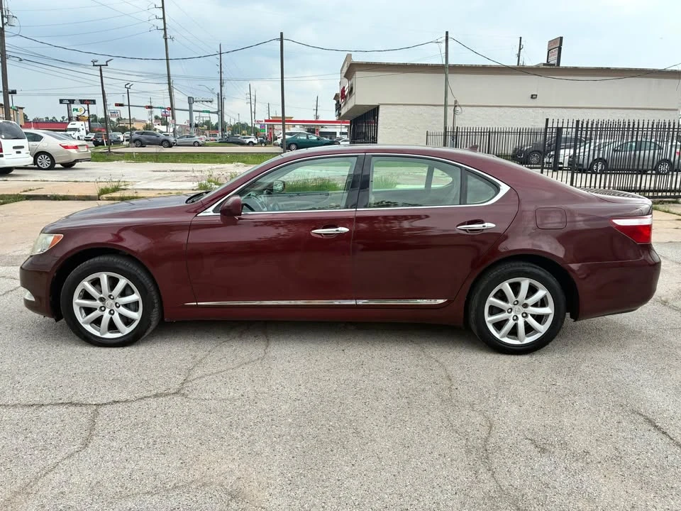 2009 Lexus LS 4th Gen - Image 12 of 16