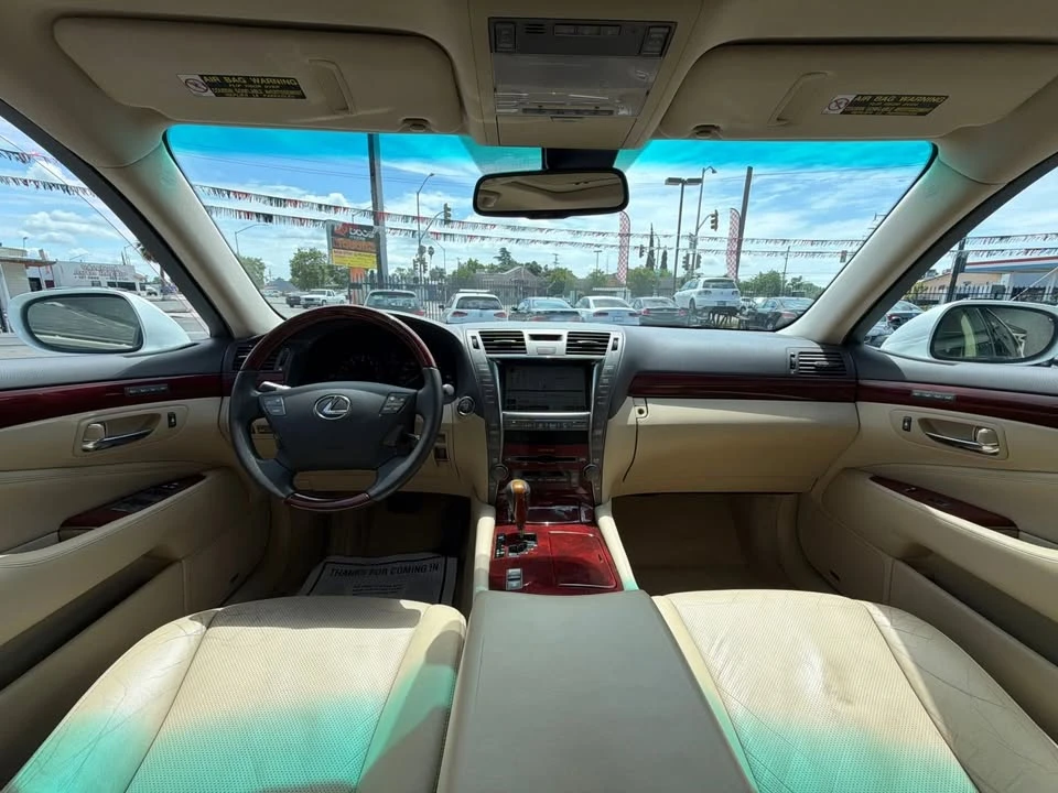 2009 Lexus LS 4th Gen - Image 14 of 20
