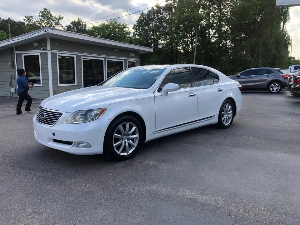 2009 Lexus LS 4th Gen - Image 7 of 7