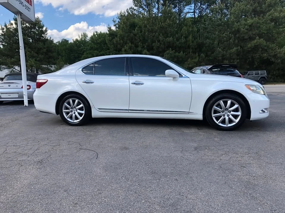 2009 Lexus LS 4th Gen - Image 2 of 7
