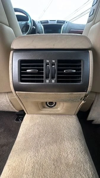 2009 Lexus LS 4th Gen - Image 16 of 20