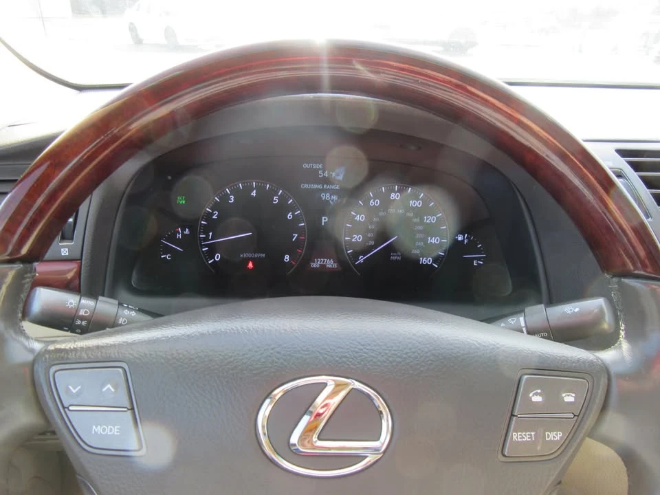 2009 Lexus LS 4th Gen - Image 18 of 20