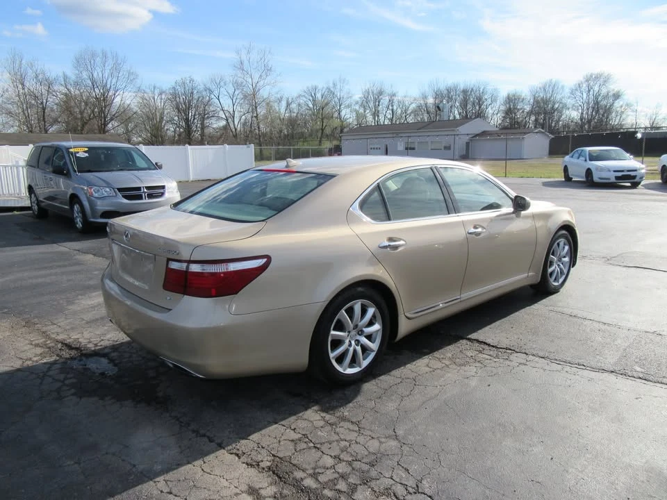 2009 Lexus LS 4th Gen - Image 8 of 20