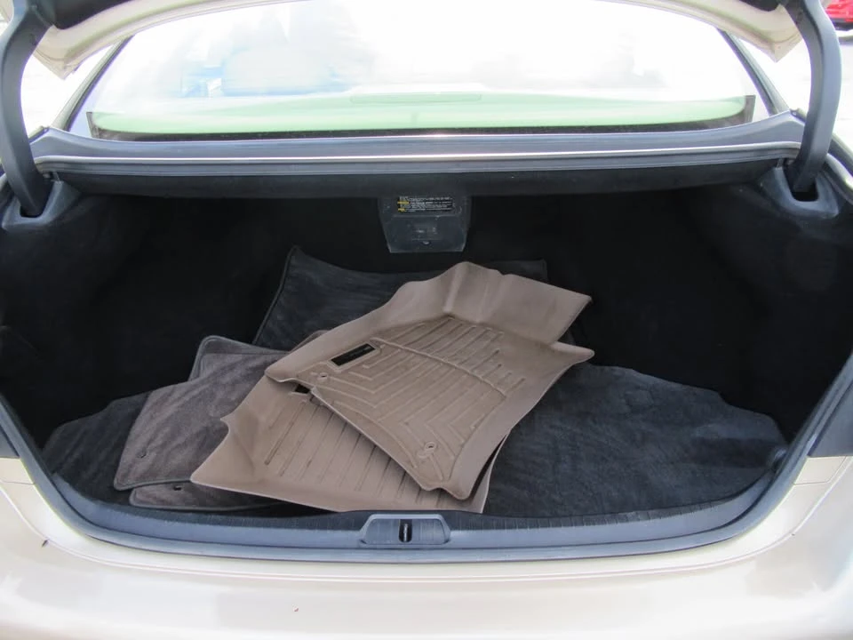 2009 Lexus LS 4th Gen - Image 14 of 20