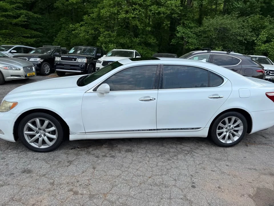 2009 Lexus LS 4th Gen - Image 2 of 9