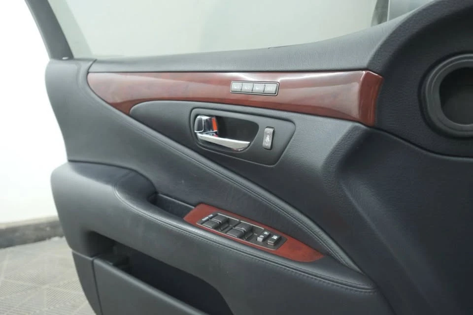2009 Lexus LS 4th Gen - Image 9 of 20