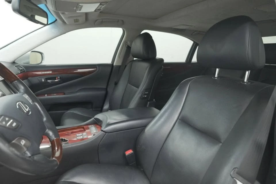 2009 Lexus LS 4th Gen - Image 10 of 20