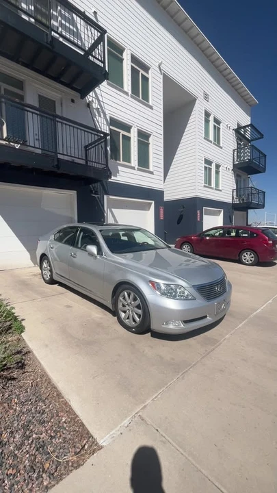 2009 Lexus LS 4th Gen - Image 7 of 8