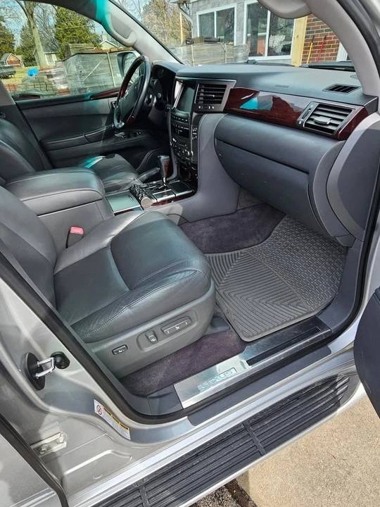 2009 Lexus LX 3rd Gen - Image 18 of 18