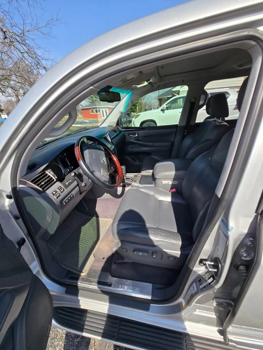 2009 Lexus LX 3rd Gen - Image 14 of 18