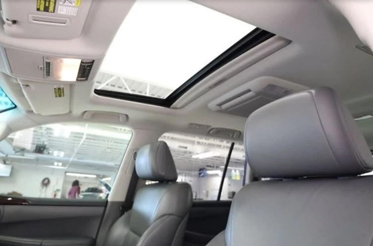 2009 Lexus LX 3rd Gen - Image 7 of 11