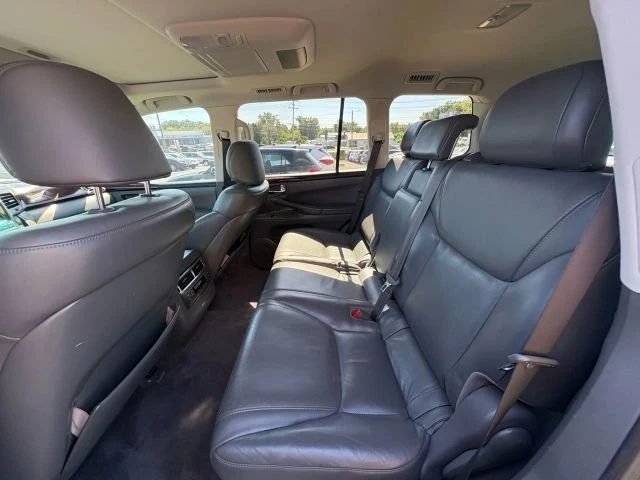 2009 Lexus LX 3rd Gen - Image 10 of 19