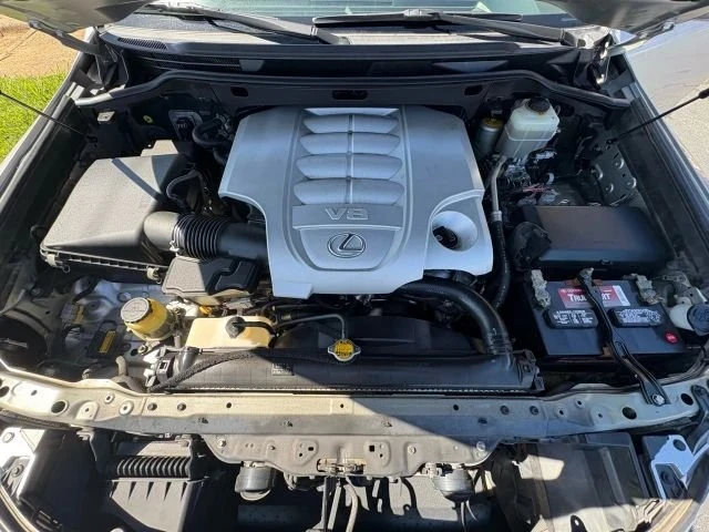 2009 Lexus LX 3rd Gen - Image 18 of 19