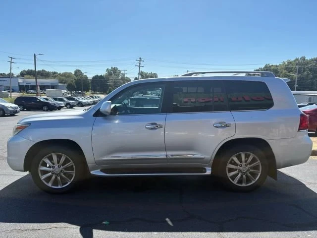2009 Lexus LX 3rd Gen - Image 4 of 19