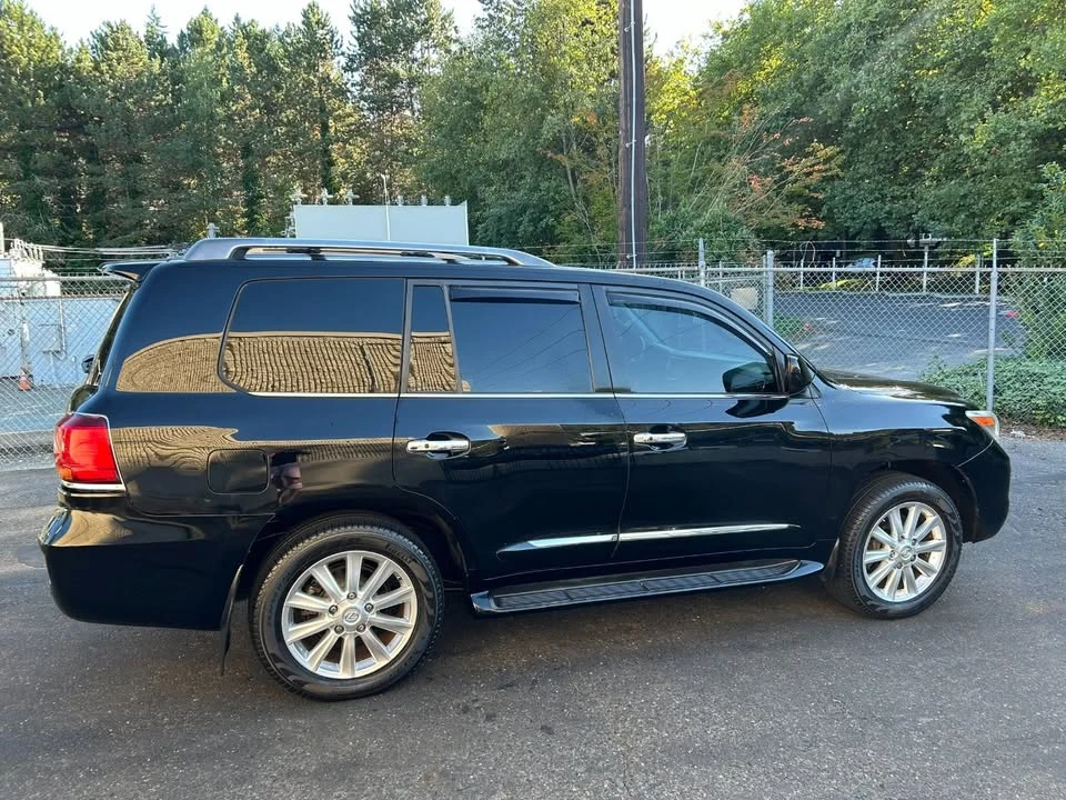 2009 Lexus LX 3rd Gen - Image 3 of 20