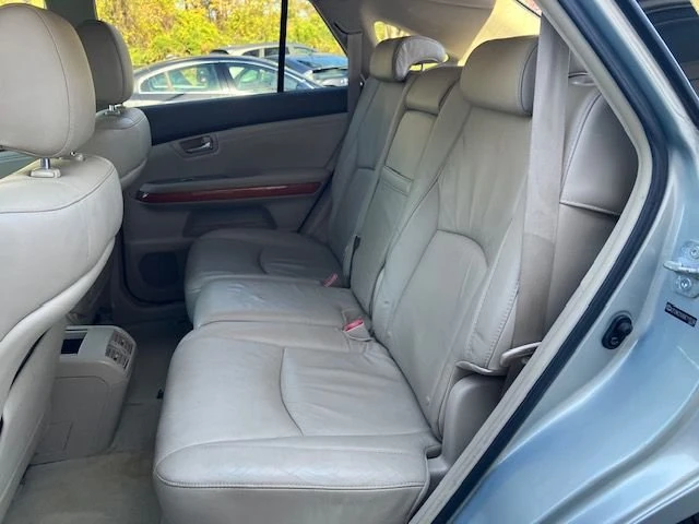 2009 Lexus RX 3rd Gen - Image 13 of 20