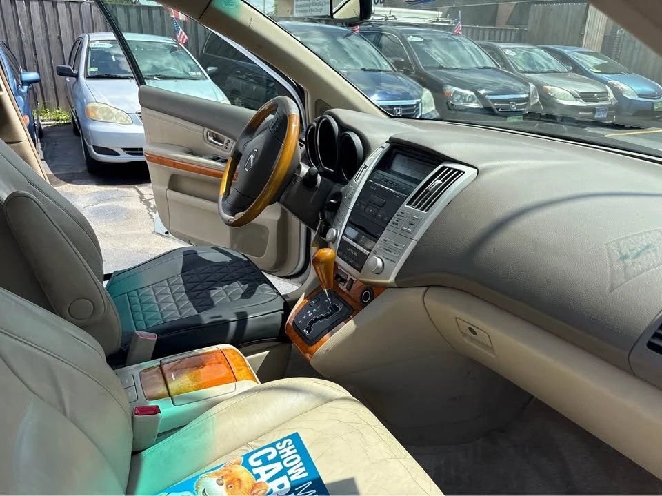 2009 Lexus RX 3rd Gen - Image 9 of 16