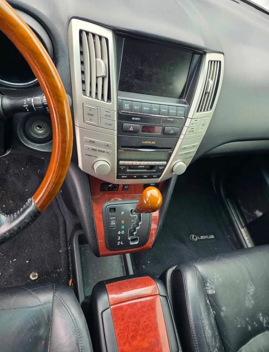2009 Lexus RX 3rd Gen - Image 7 of 8