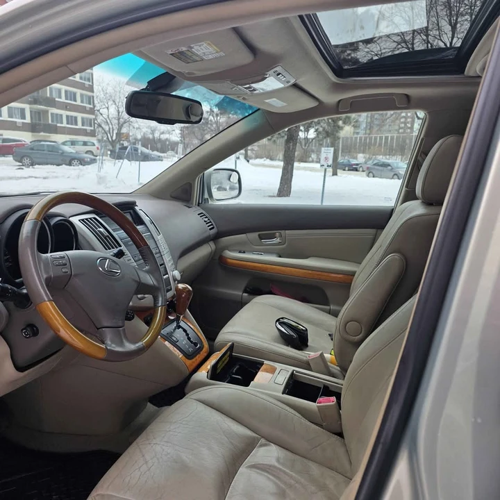 2009 Lexus RX 2nd Gen - Image 6 of 10