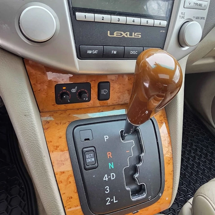 2009 Lexus RX 2nd Gen - Image 7 of 10
