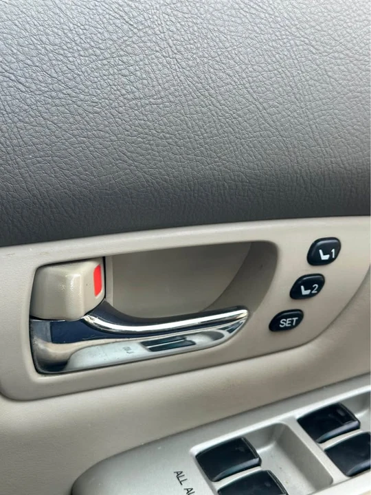 2009 Lexus RX 3rd Gen - Image 5 of 18