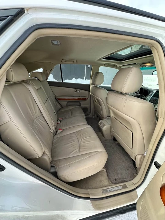 2009 Lexus RX 3rd Gen - Image 12 of 18