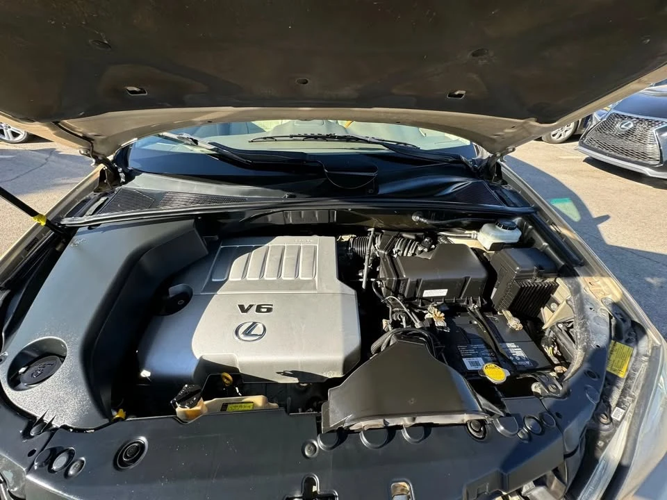 2009 Lexus RX 2nd Gen - Image 14 of 16