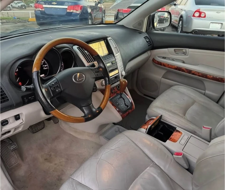 2009 Lexus RX 2nd Gen - Image 5 of 6