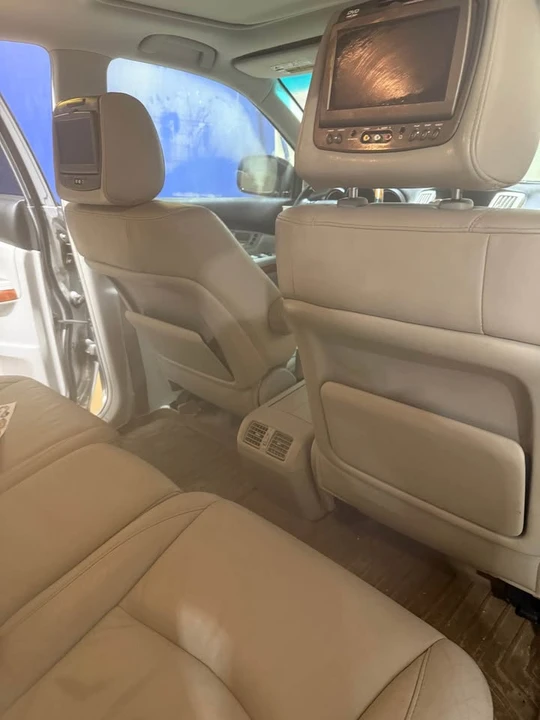 2009 Lexus RX 2nd Gen - Image 5 of 7