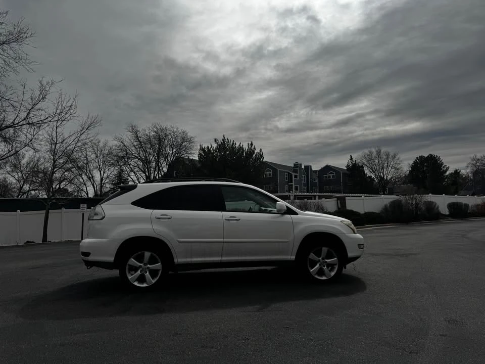 2009 Lexus RX 2nd Gen - Image 6 of 9