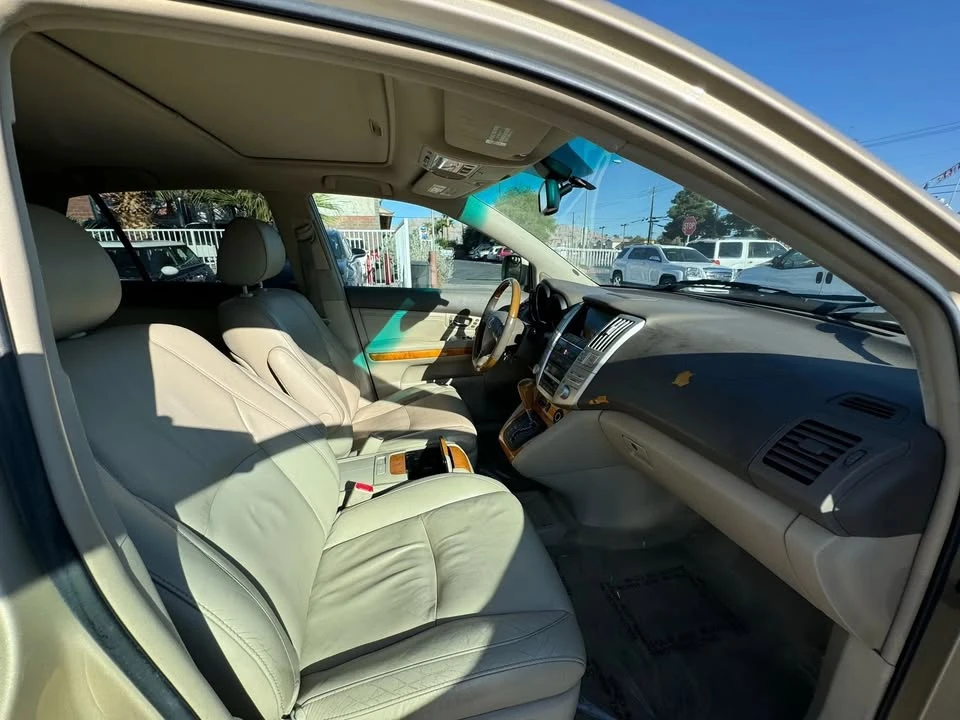 2009 Lexus RX 2nd Gen - Image 15 of 16