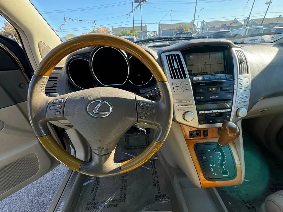 2009 Lexus RX 2nd Gen - Image 12 of 16