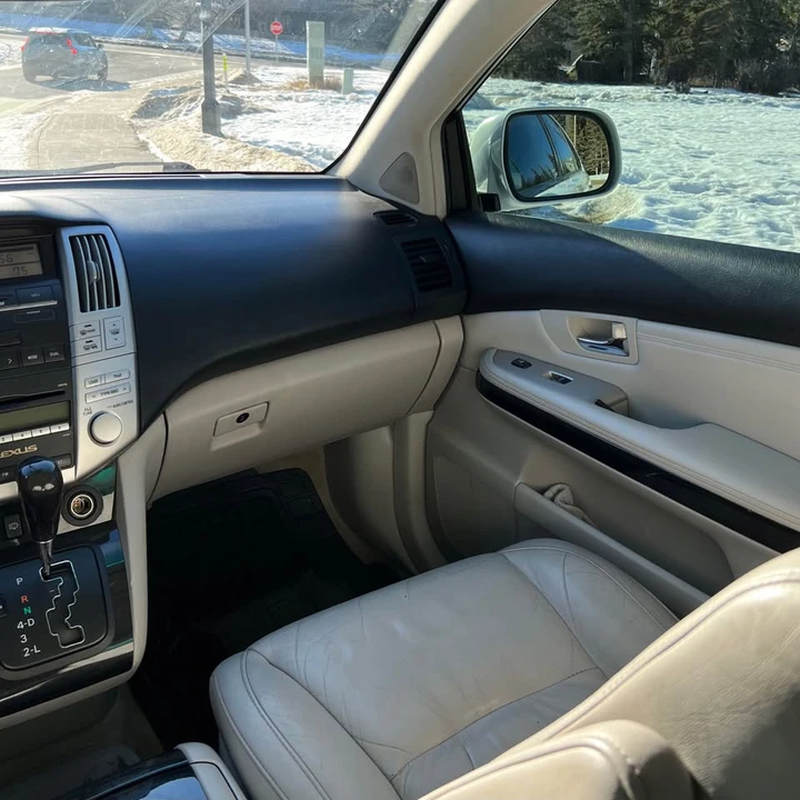 2009 Lexus RX 2nd Gen - Image 11 of 13