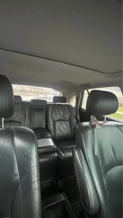 2009 Lexus RX 2nd Gen - Image 2 of 7